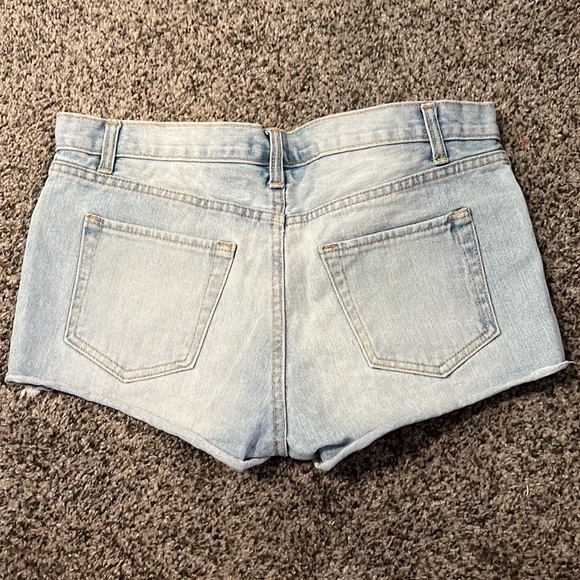 Forever 21 high rise shorts - Picture 2 of 3